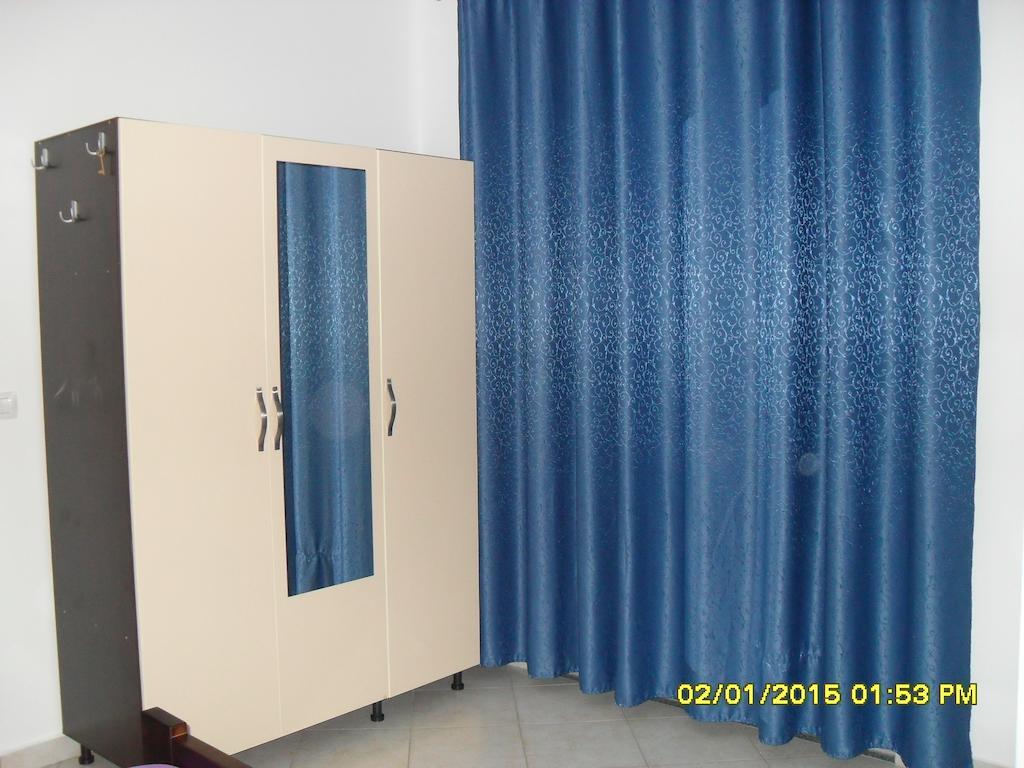Hotel Restaurant Globi Velipoje Room photo