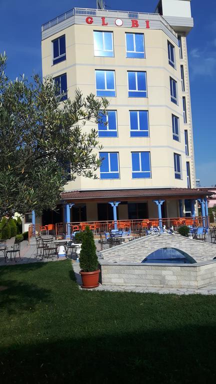 Hotel Restaurant Globi Velipoje Exterior photo